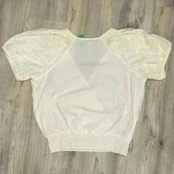 NWT Maurice’s Short Sleeve Eyelet Wrap Blouse Ivory Smocked Waist Cotton Size XL - Picture 8 of 9